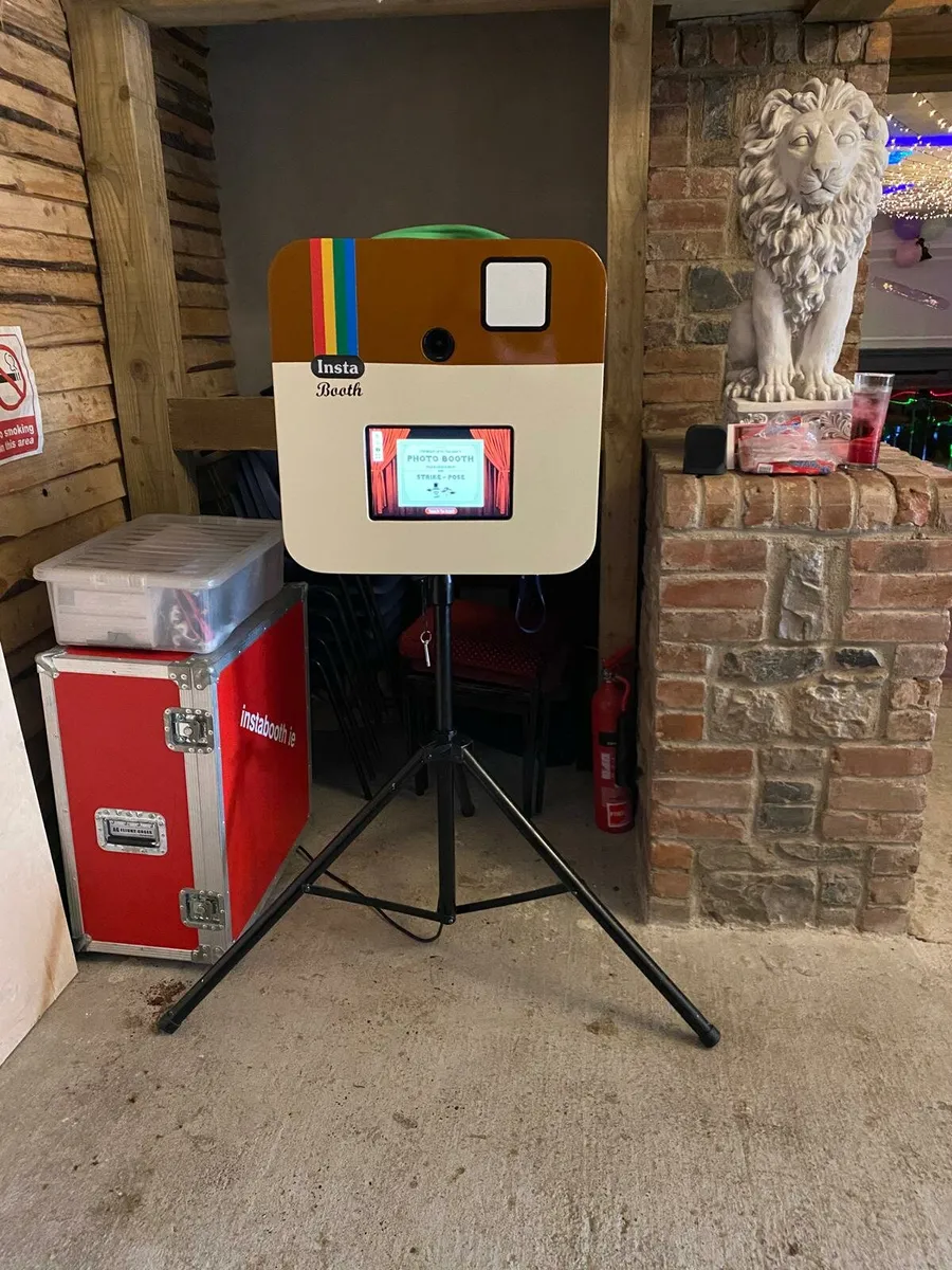Party Business ( photobooths , audio msg phone) - Image 3