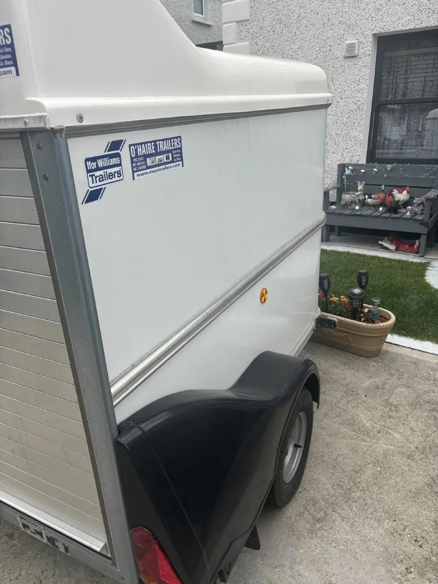 Small Uhaul i4willams trailer - Image 2