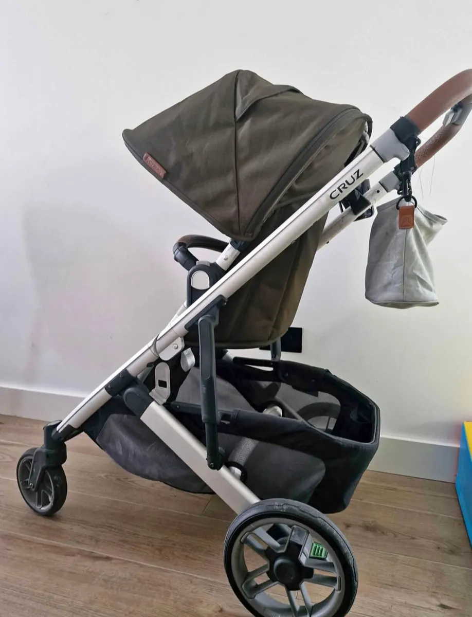 Uppababy cruz 2 - Image 2