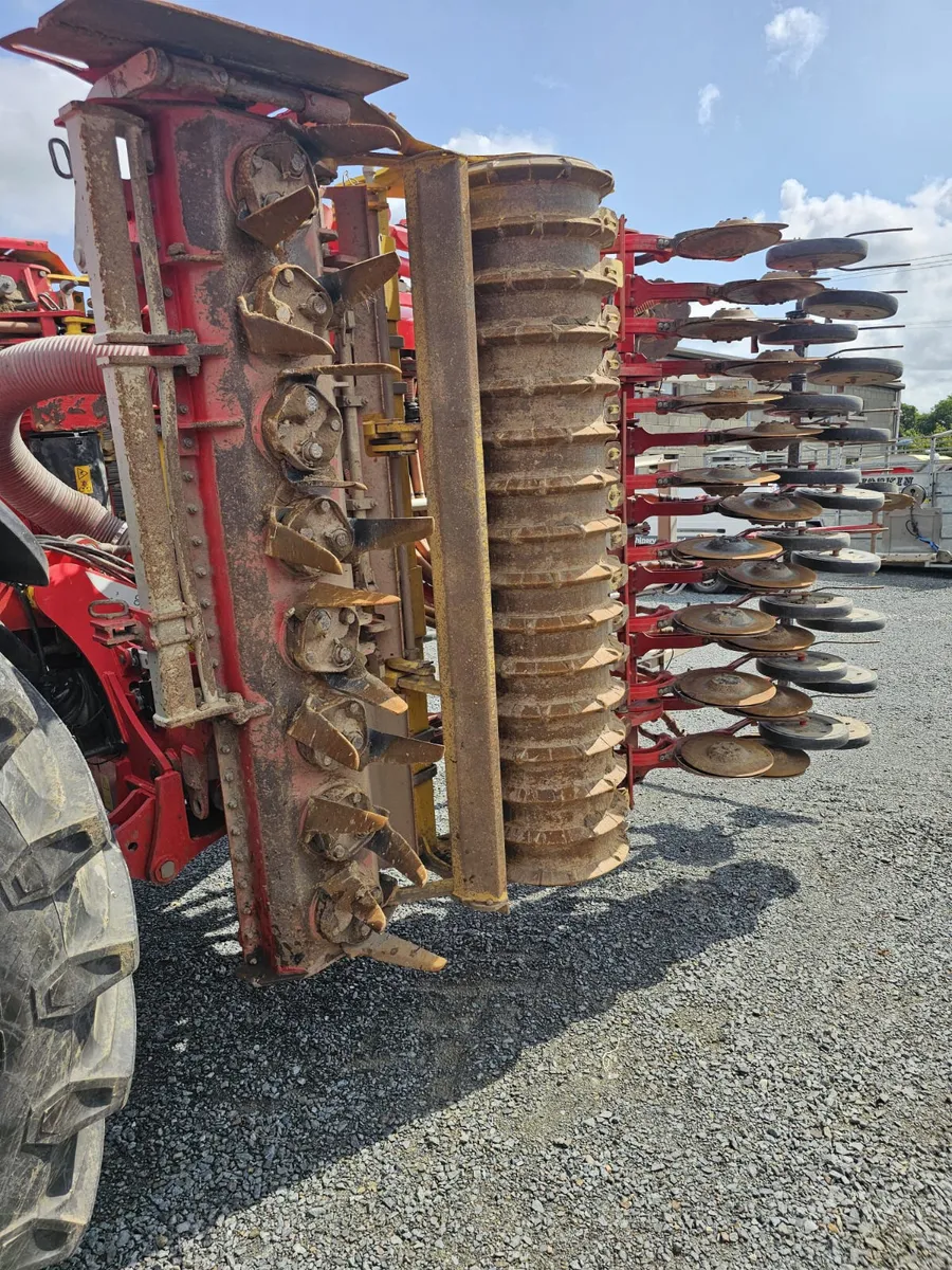 Pottinger 4002 One Pass Drill - €55,000 + VAT - Image 3