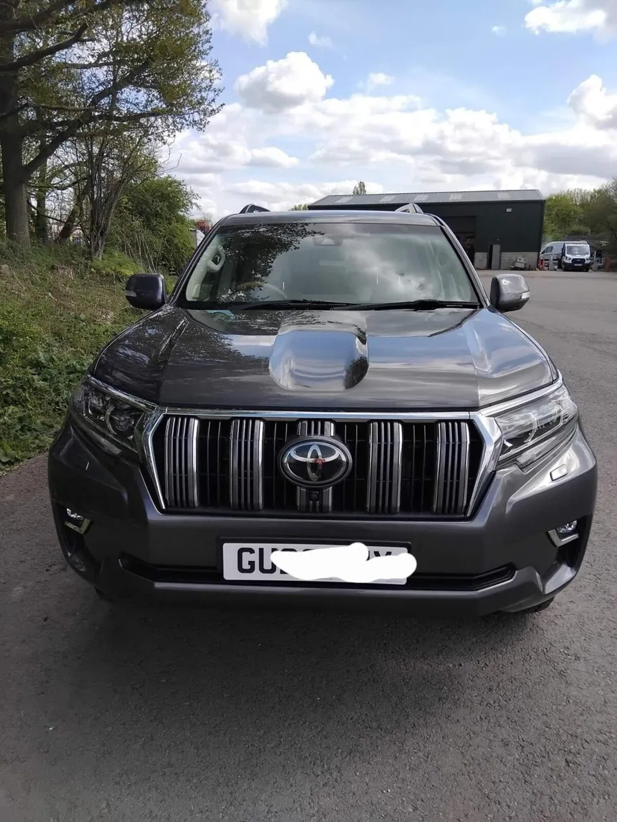 23 Landcruiser Just In For Breaking Full Leather - Image 1