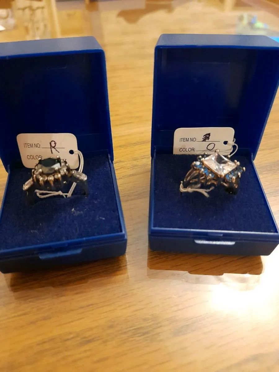 Ladies rings - Image 1