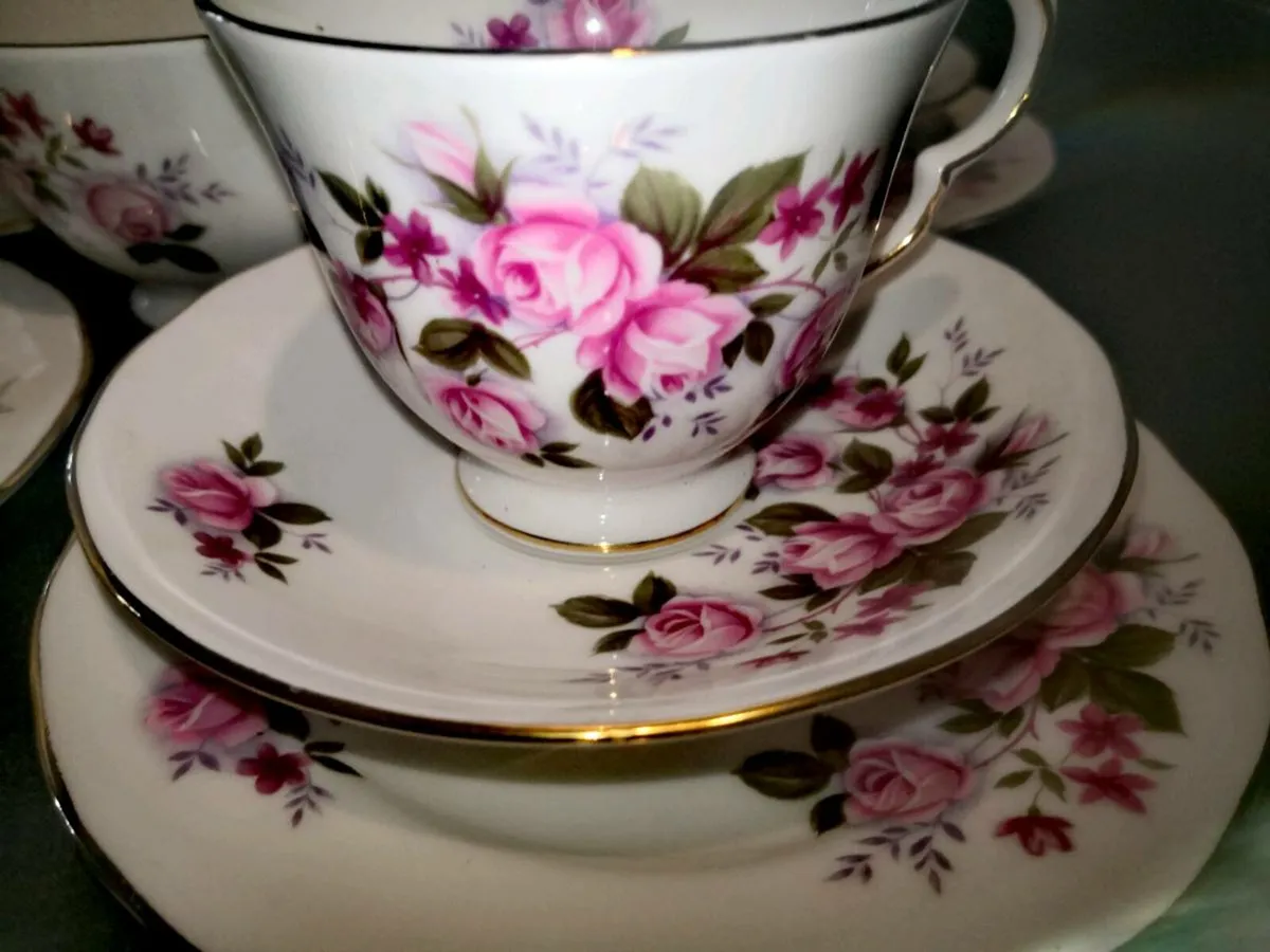 Queen Anne Pink roses set - Image 2