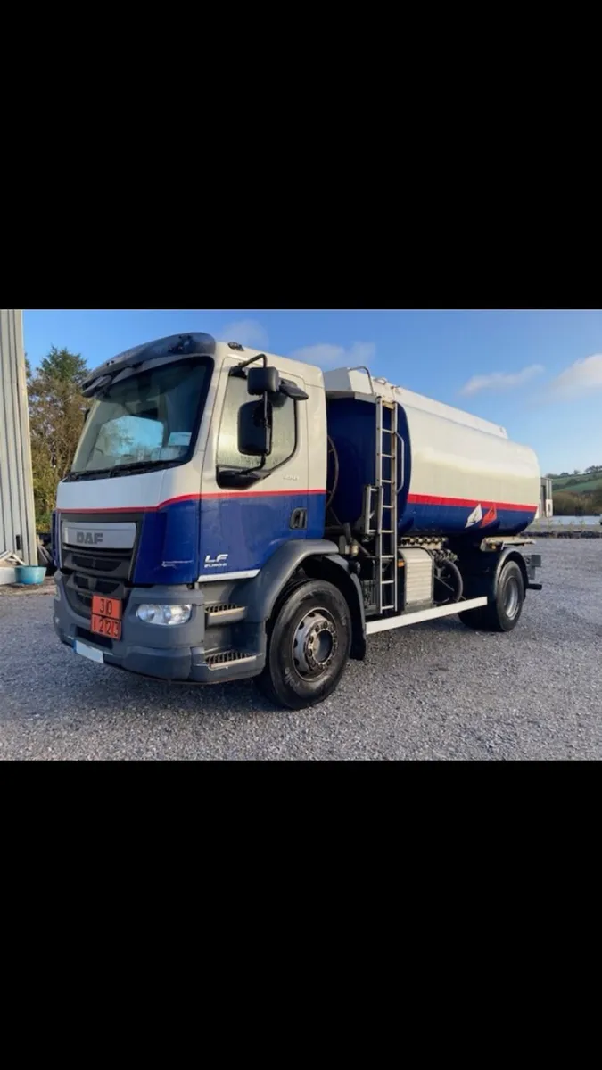 DAF 55 oil tanker - Image 1