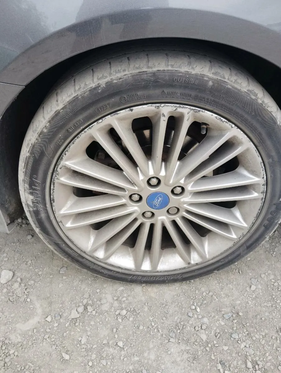 Breaking ford mondeo 2.0 hybrid vignale 2017 - Image 3