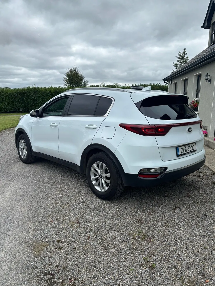 2021 Kia Sportage Commercial Jeep - Image 2