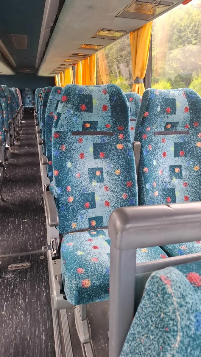 Volvo Vanhool 1998 - Image 2