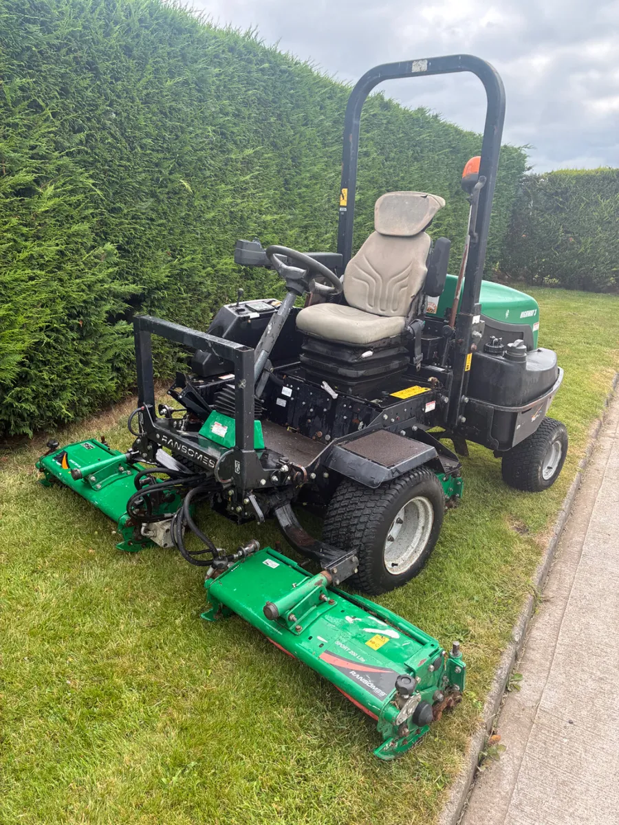 Ransomes highway 3 cylinder mower - Image 3