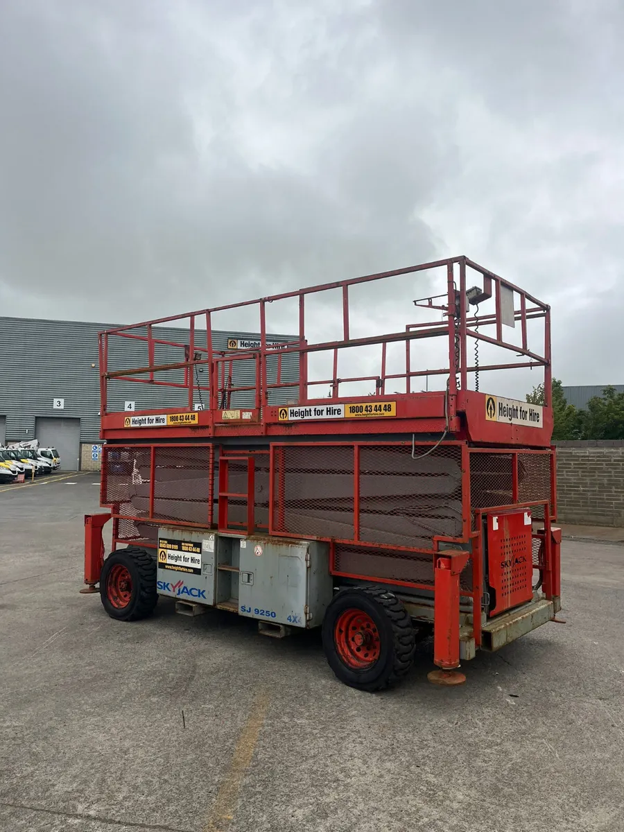 Skyjack SJ9250 RT - 17m Diesel Scissor Lift - Image 1