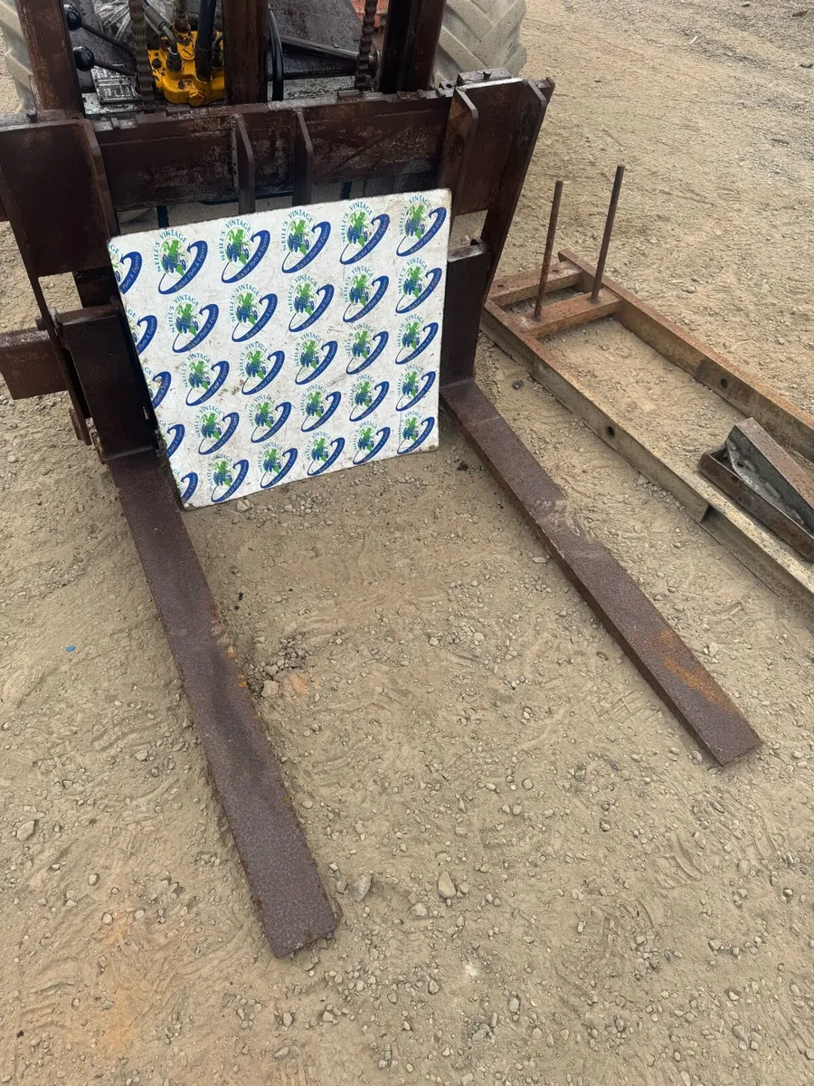 Rear Mounted Tractor Forklift - Image 2