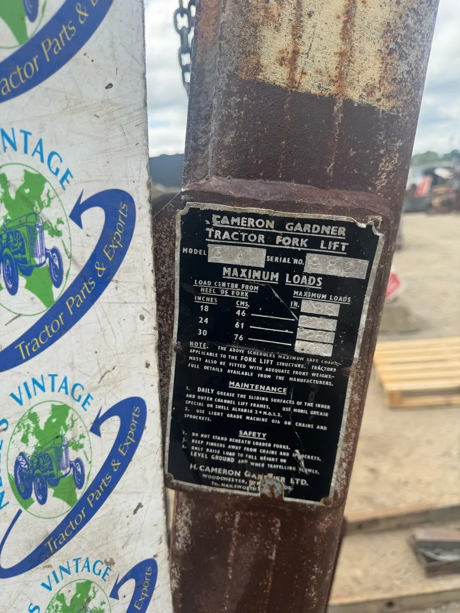 Rear Mounted Tractor Forklift - Image 3