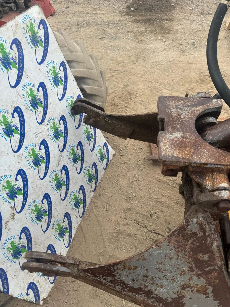 Rear Mounted Tractor Forklift - Image 4