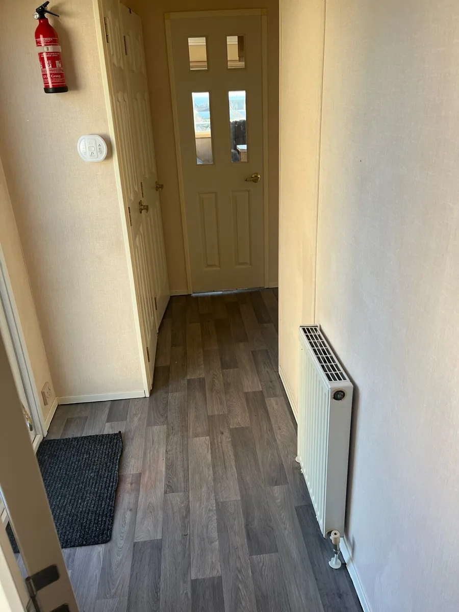 Mobile home - Image 2