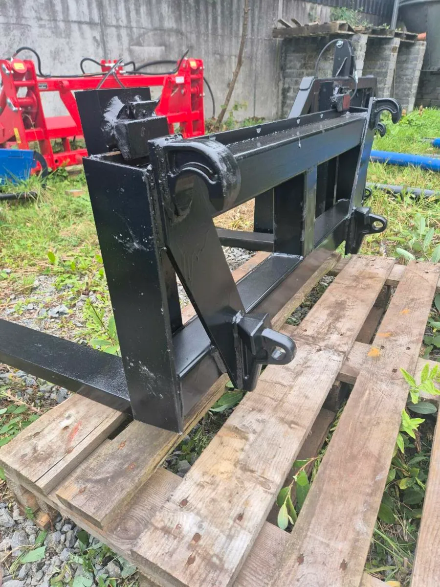 Euro Pallet Forks - Image 1