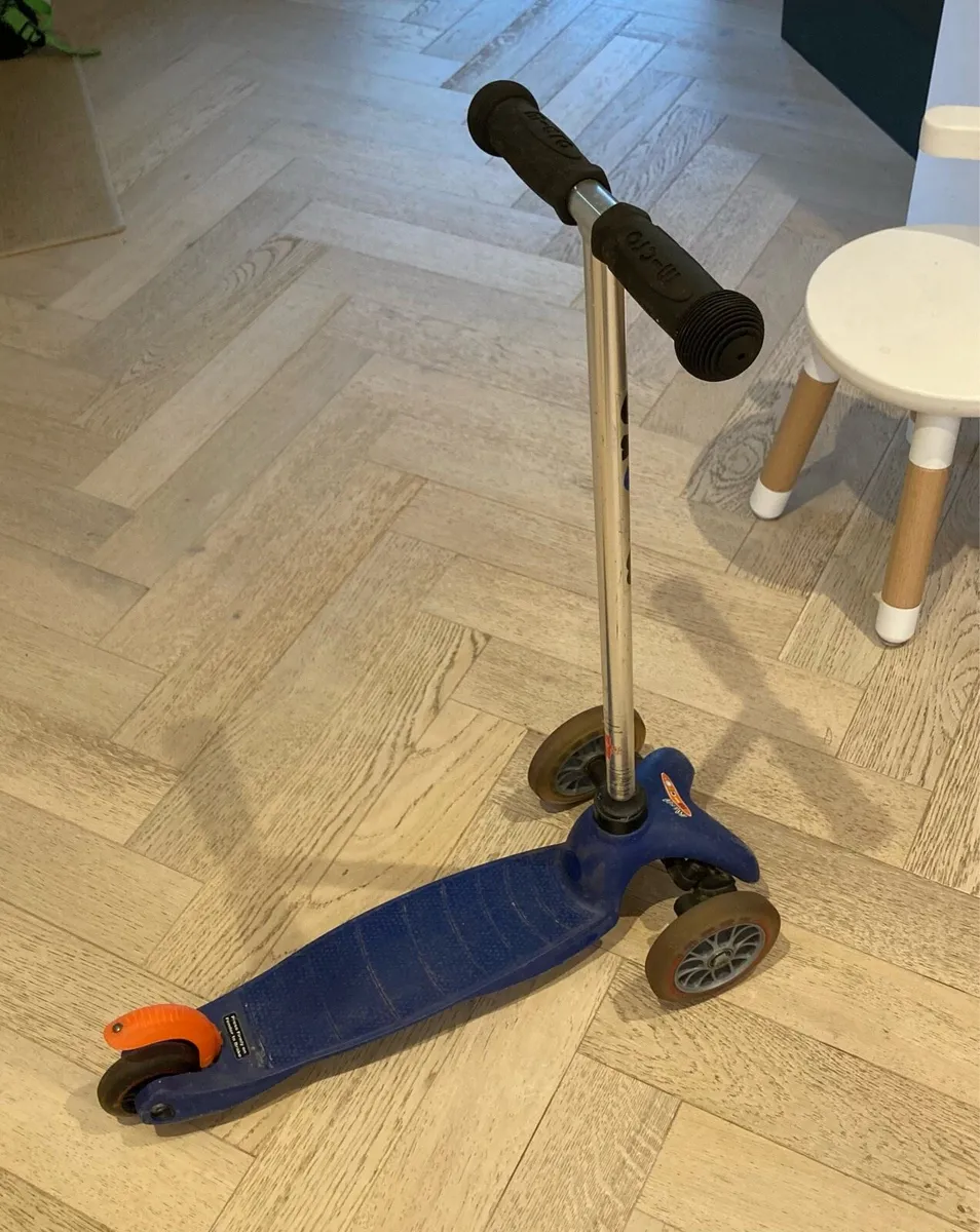 Kids blue 3-in-1 micro scooter - Image 4