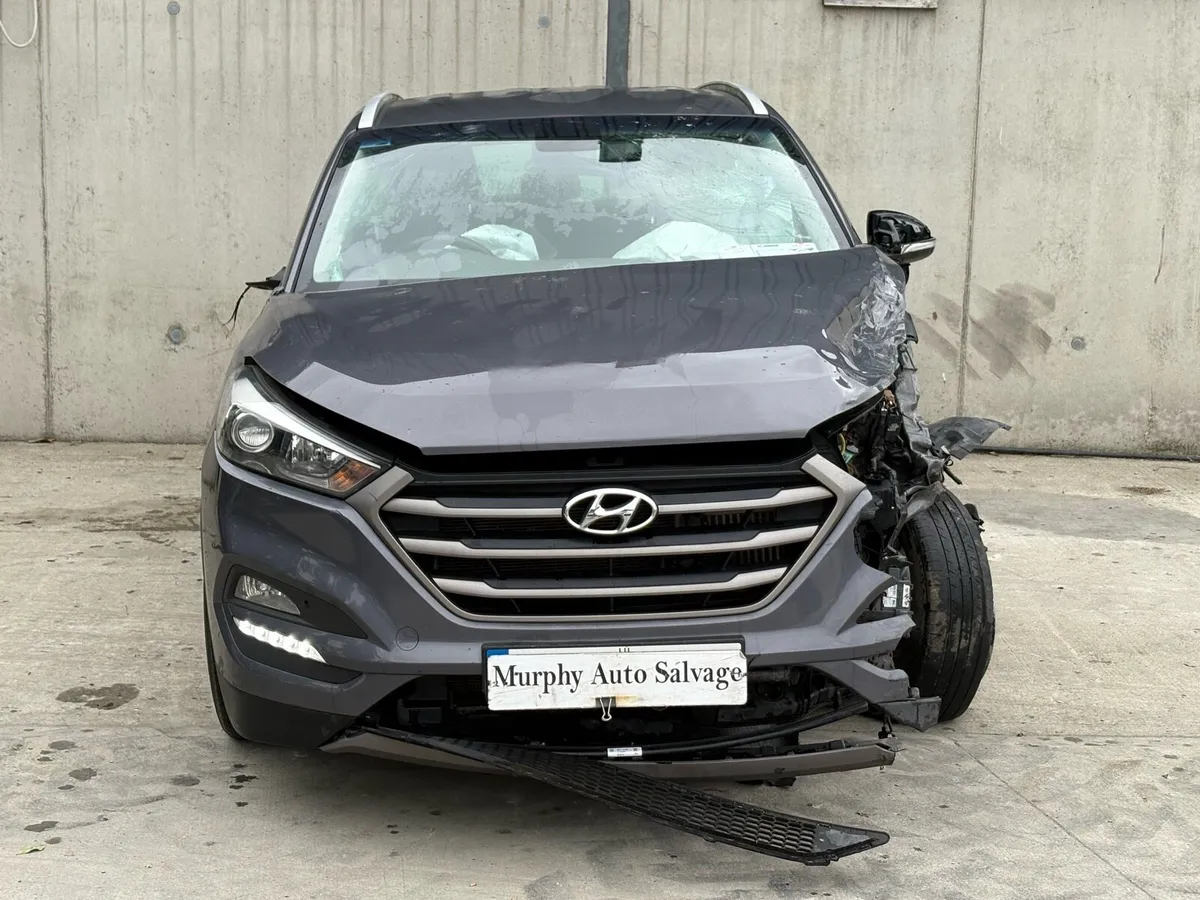 2016 Hyundai Tucson for parts - Image 1