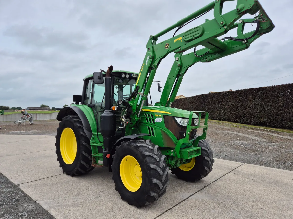 John Deere 6120M 2017 - Image 1
