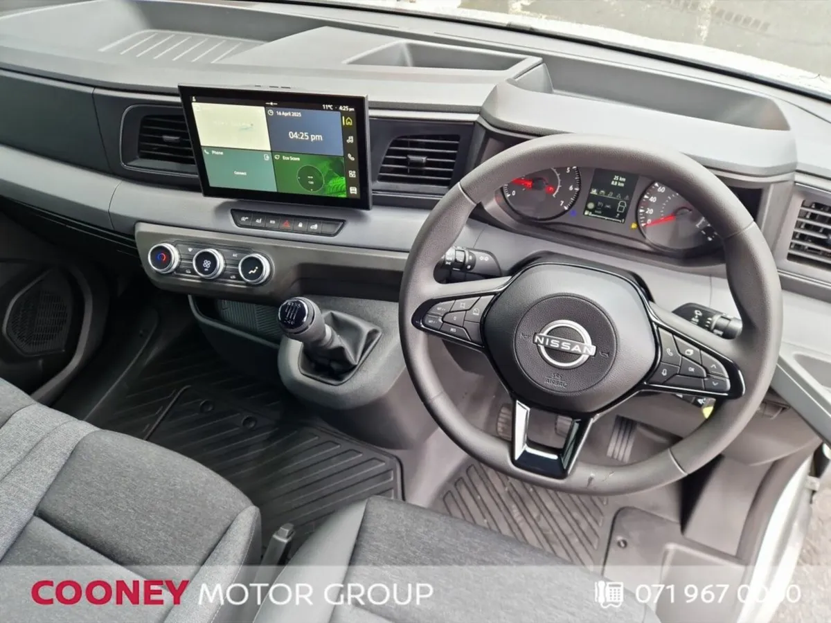 Nissan Interstar L2H2 SV 130. €750 TOOL UP OR FUEL - Image 3