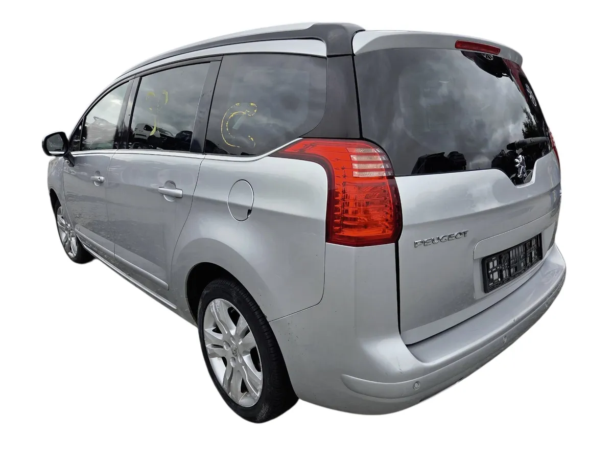 2010 PEUGEOT 5008 Breaking/Dismantling - Image 4