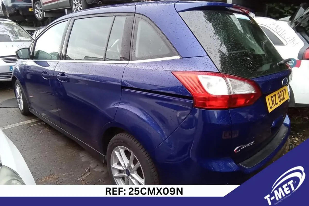 2017 FORD FOCS GRAND C-MAX BREAKING FOR PARTS - Image 4