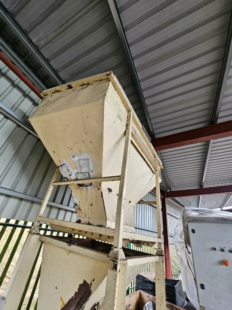 Feed Grinder for Animal Feed and Cereals - Image 3