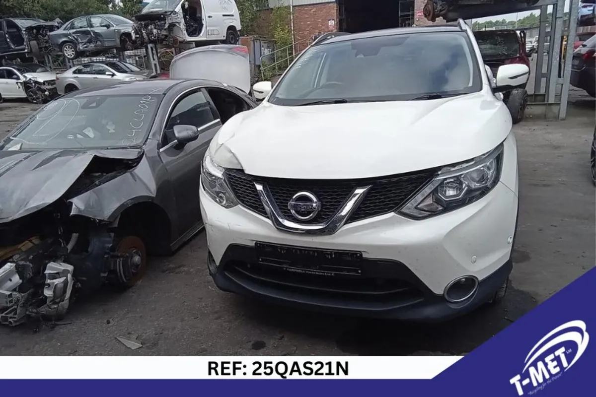 2017 NISSAN QASHQAI BREAKING FOR PARTS - Image 2