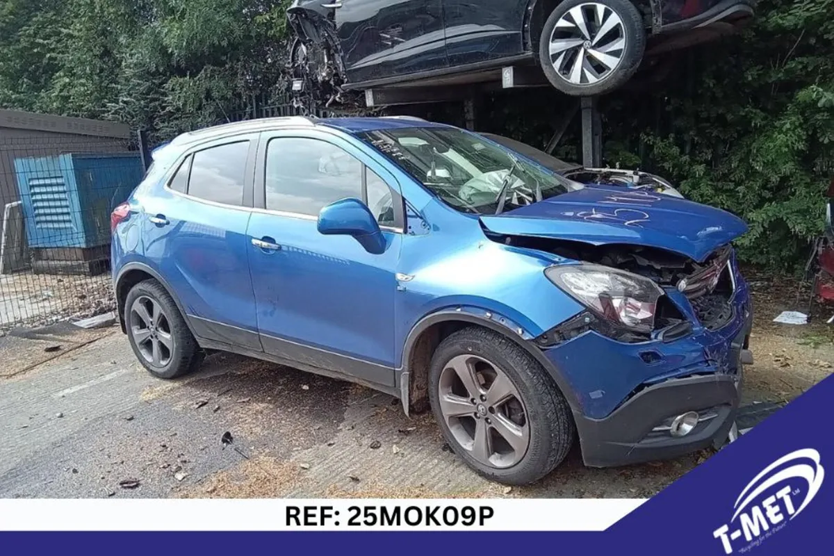 2013 VAUXHALL MOKKA BREAKING FOR PARTS - Image 1