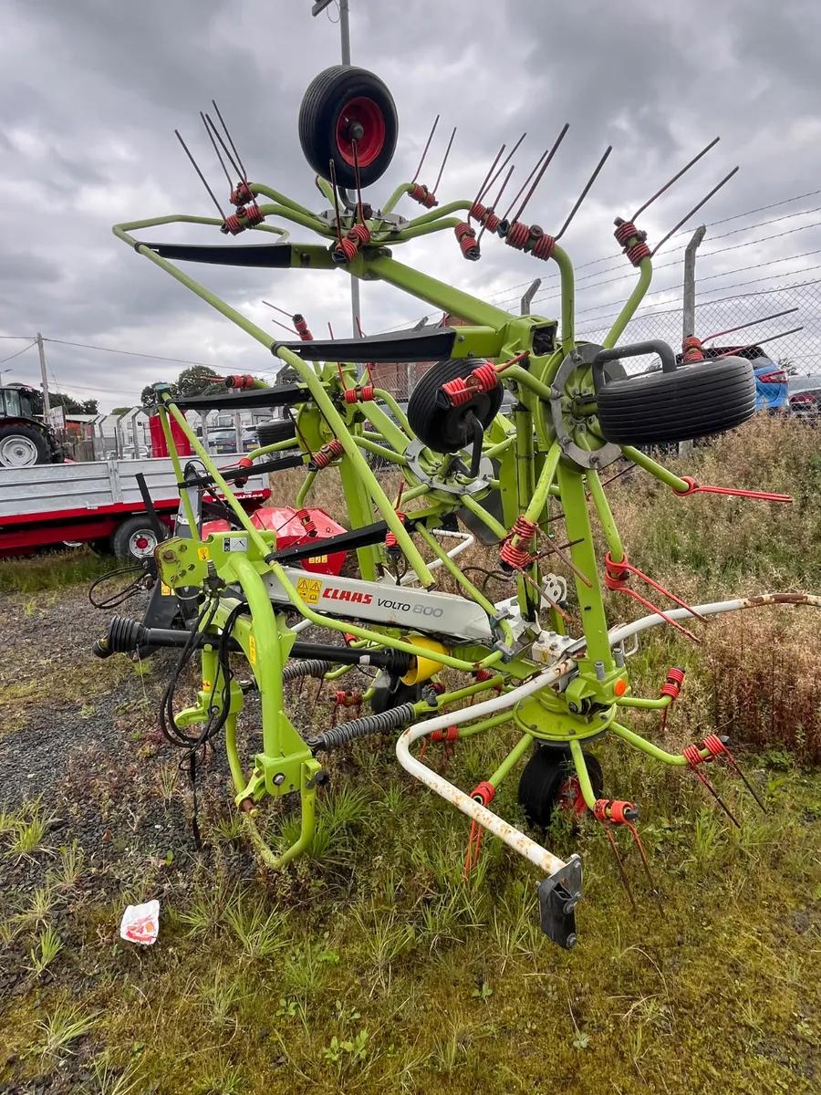 Claas Volto 800 Tedder - Image 1