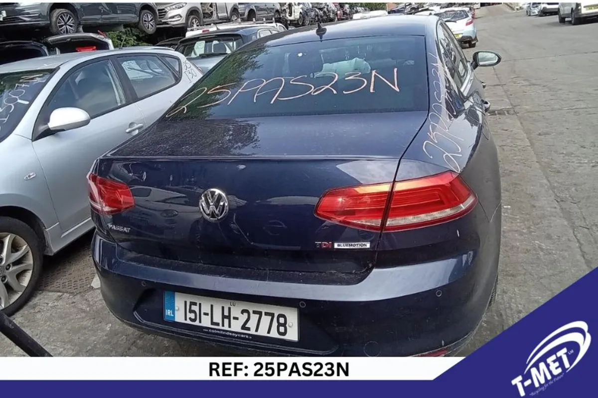 2015 VOLKSWAGEN PASSAT BREAKING FOR PARTS - Image 2