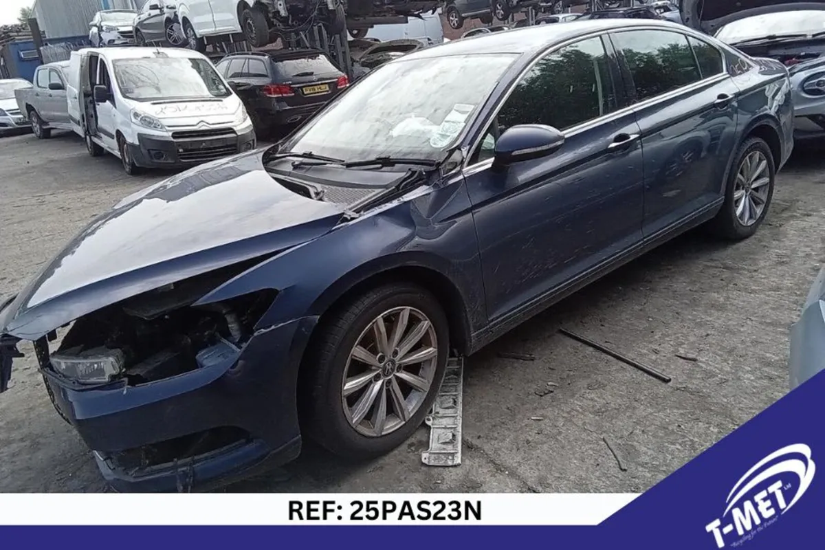 2015 VOLKSWAGEN PASSAT BREAKING FOR PARTS - Image 4