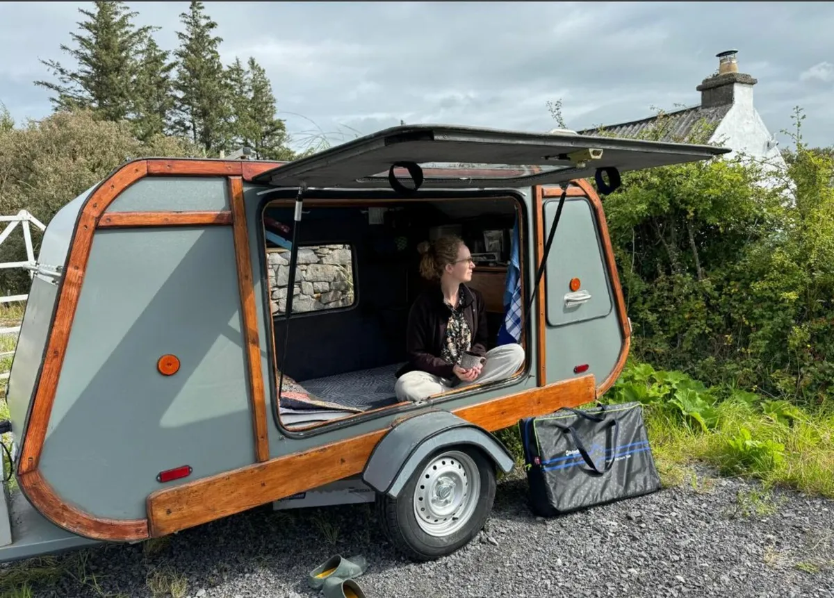 Tear drop caravan - Image 1