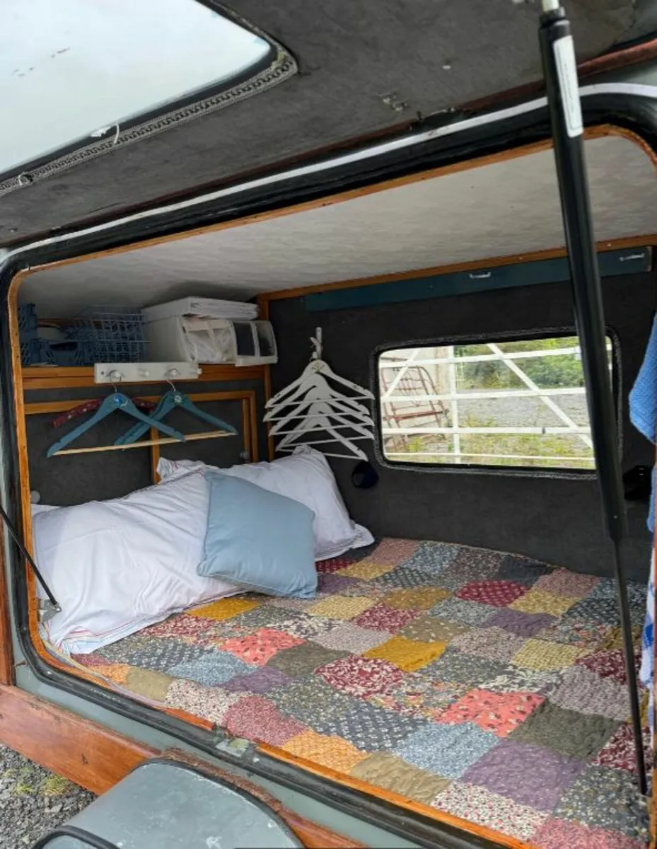 Tear drop caravan - Image 3