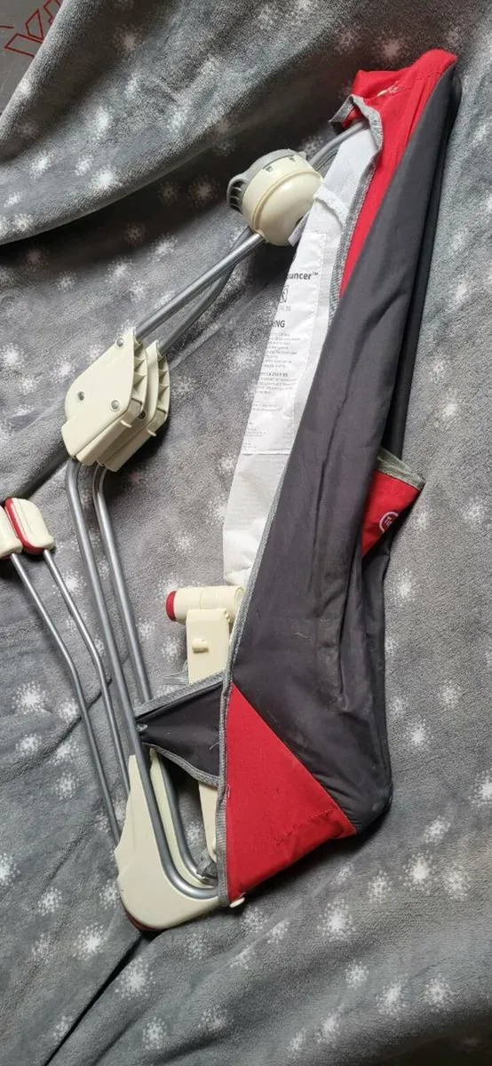 Bouncy chair - Image 1