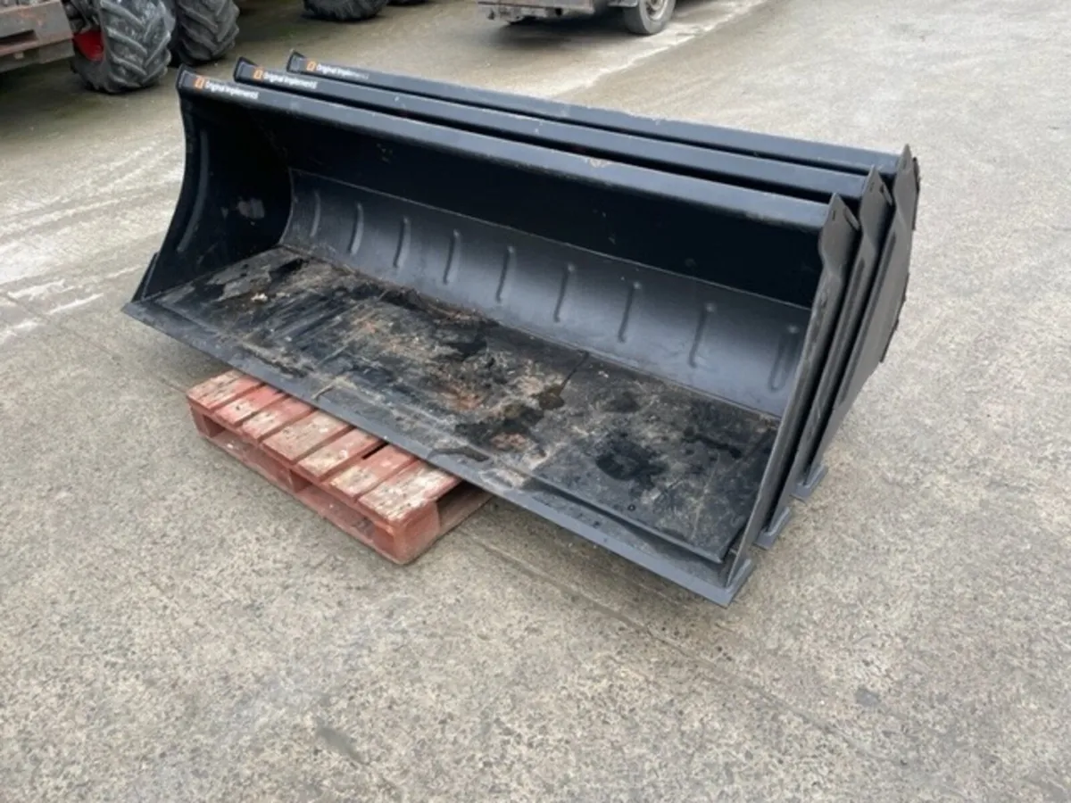 Selection of Telehandler & Tractor Loader Buckets - Image 1