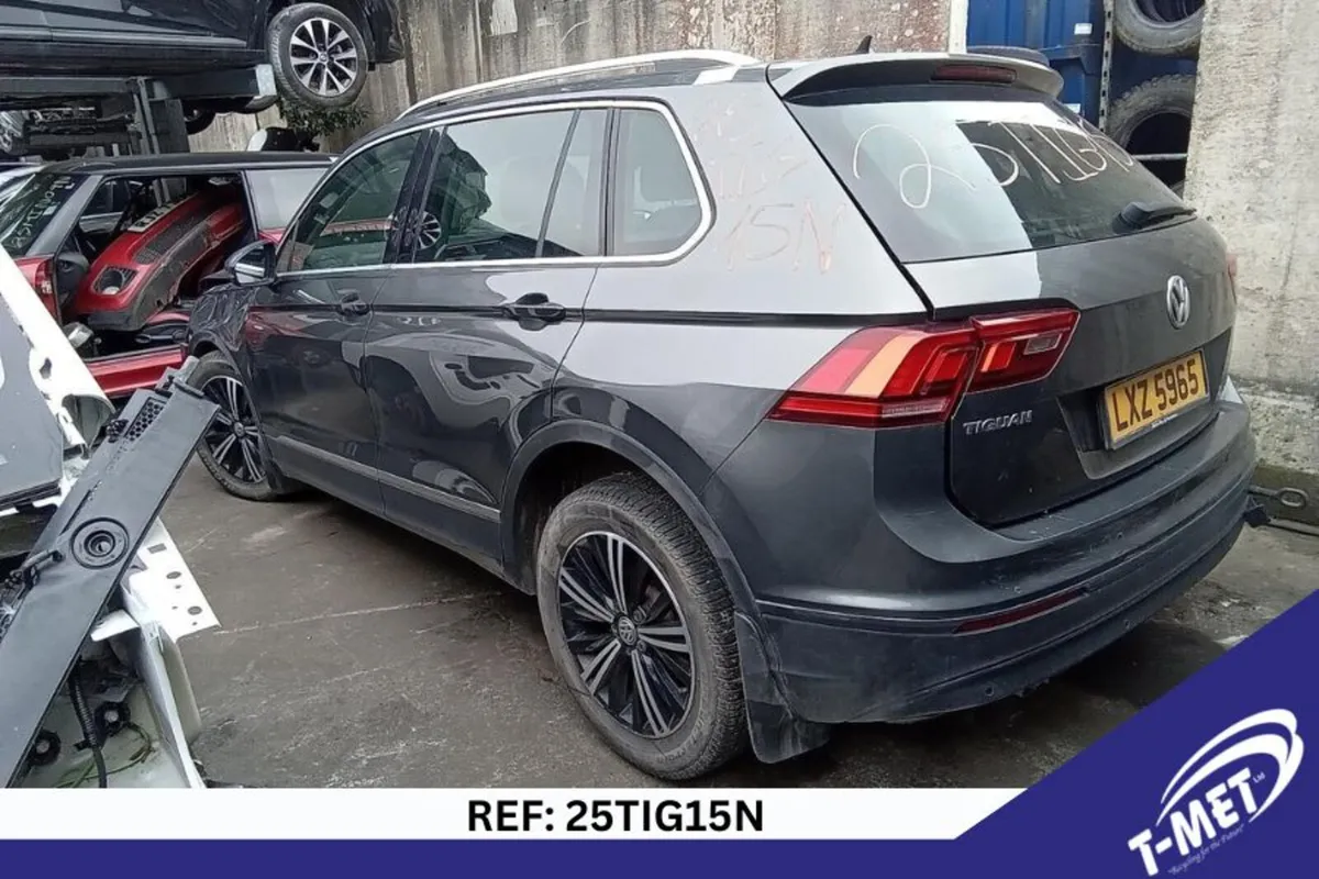 2019 VOLKSWAGEN TIGUAN BREAKING FOR PARTS - Image 3