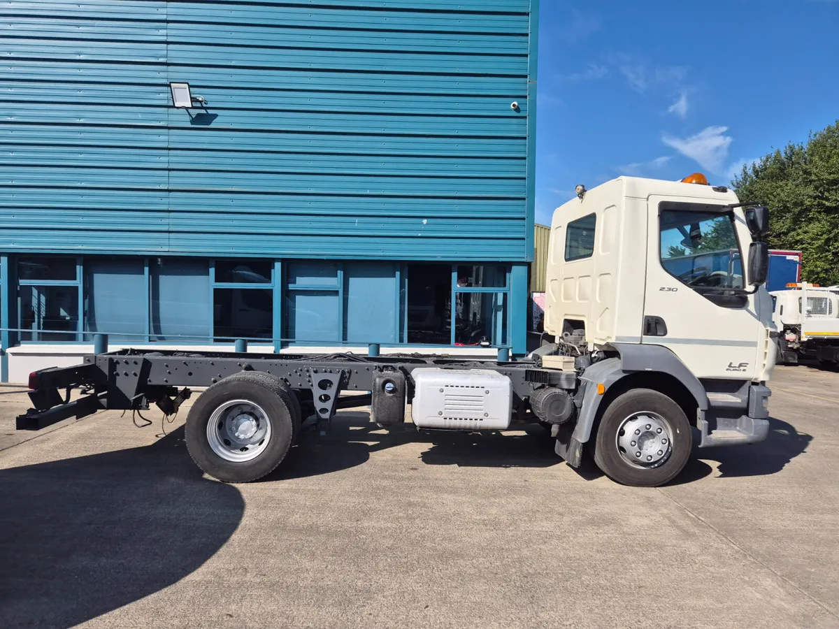2017 DAF LF 14TON CHASSIS CAB - Image 4
