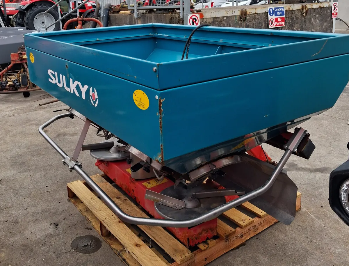 Sulky DPX 18 fertiliser spreader - Image 3
