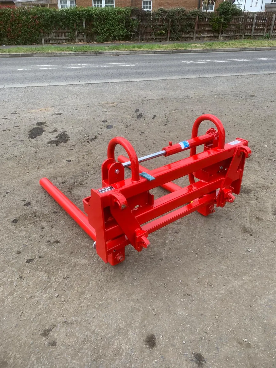 New nugent bale stacker - Image 2