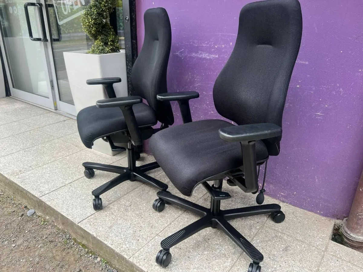 Orangebox Spira Plus executive office chair - Image 1