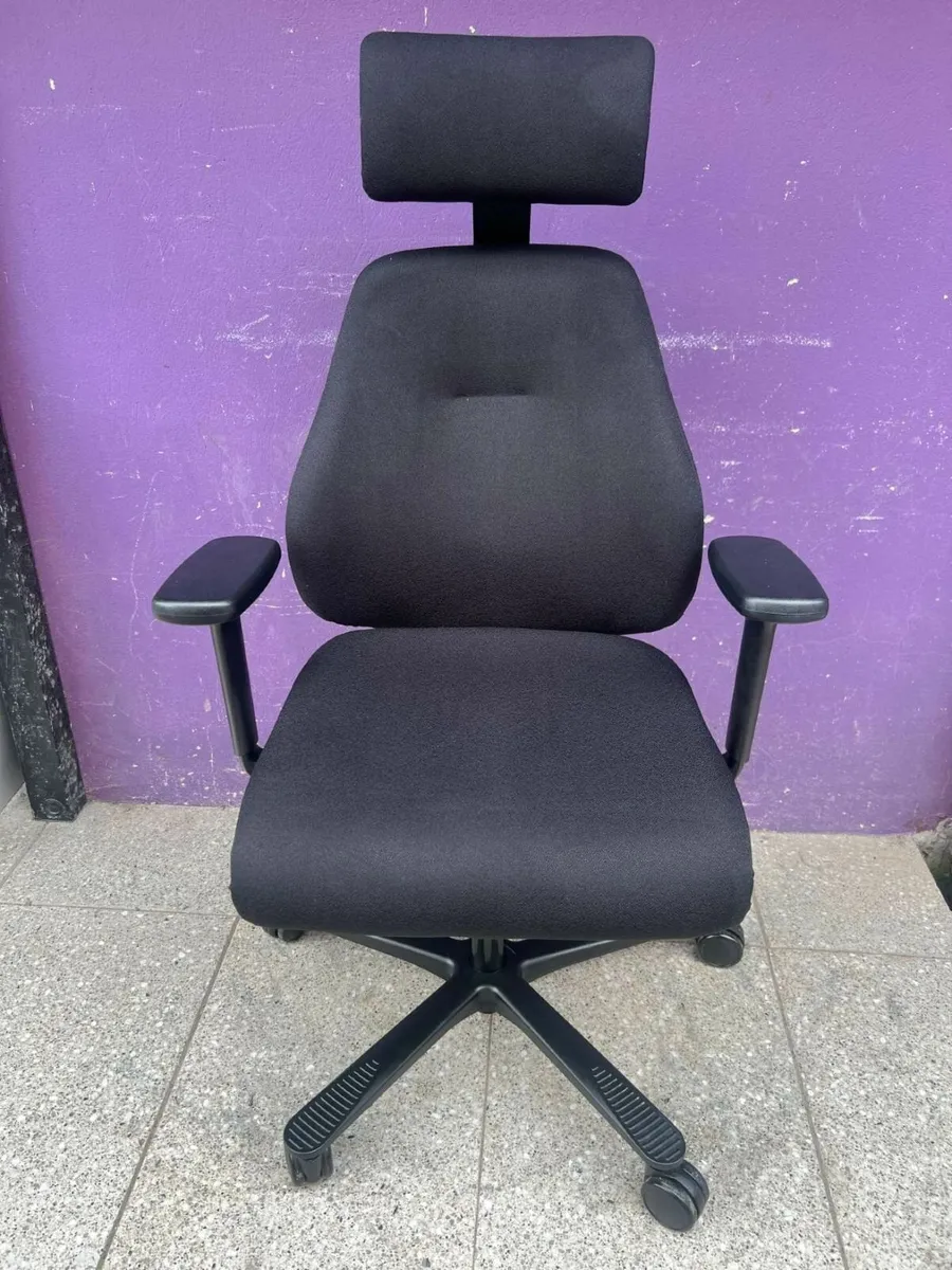 Orangebox Spira Plus office chair with headrest - Image 3