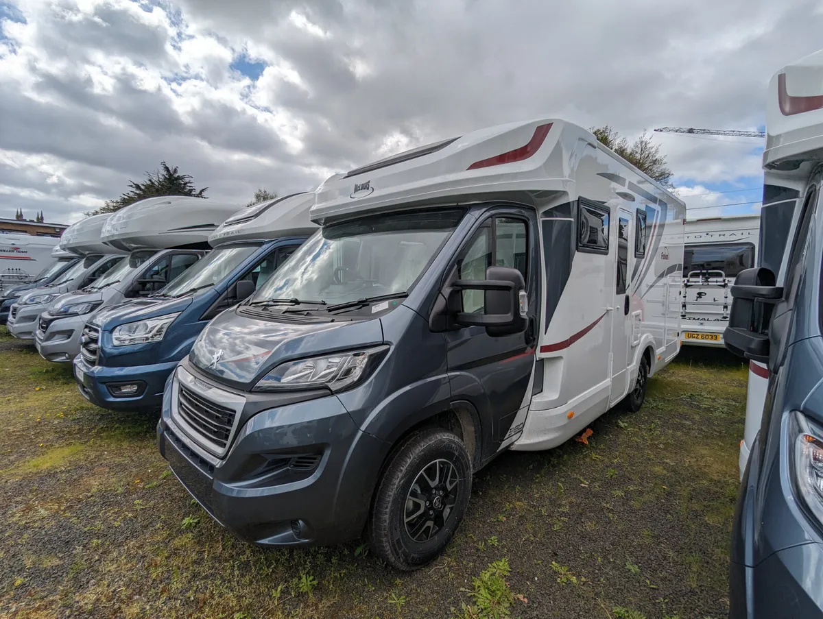 Fixed Bed Motorhome with Large Garage - Image 1