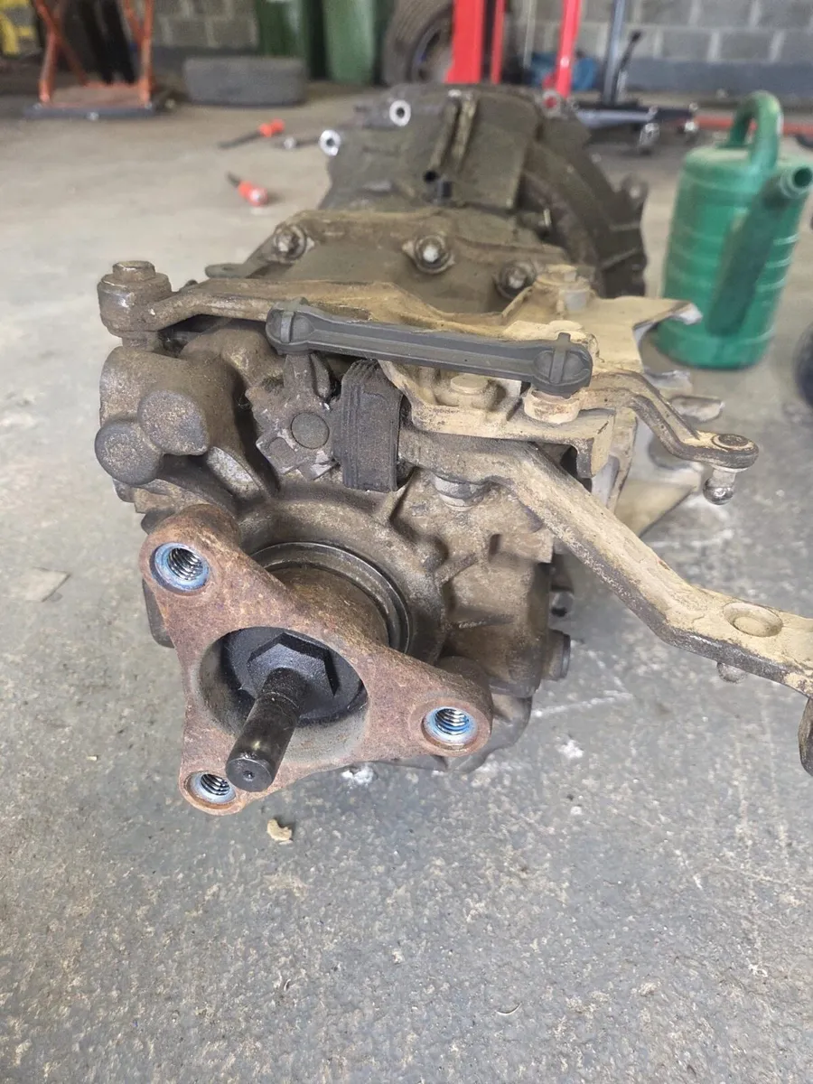 Transit mk7 2.4 rwd gearbox - Image 2