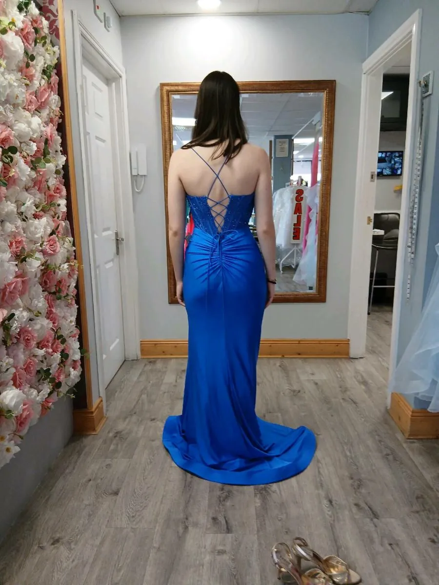 Debs dress - Image 4