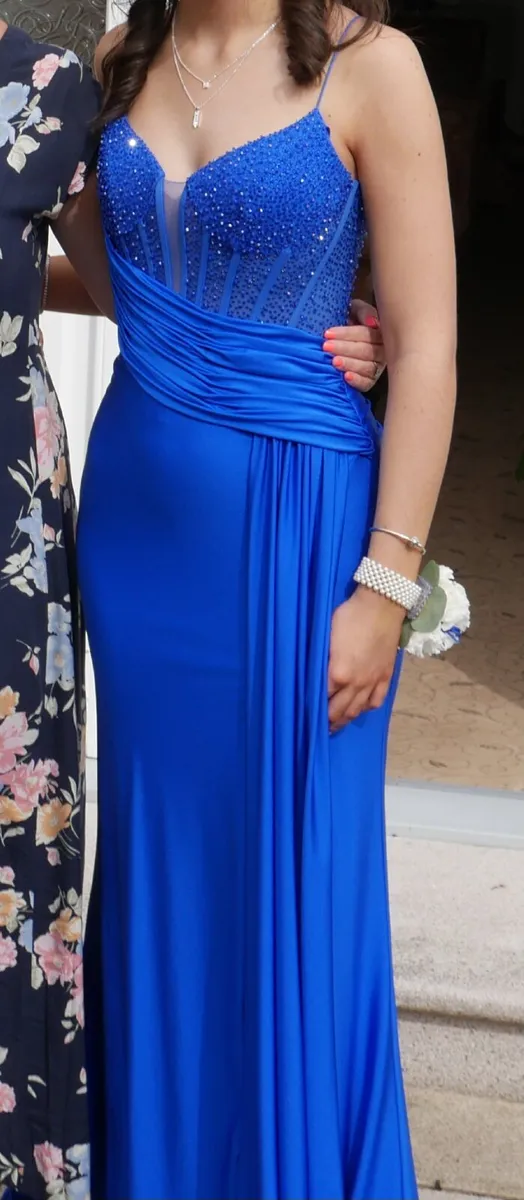 Debs dress - Image 3