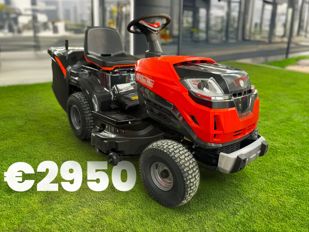 New Oleo Mac Ride On Mower €2950 - Image 1