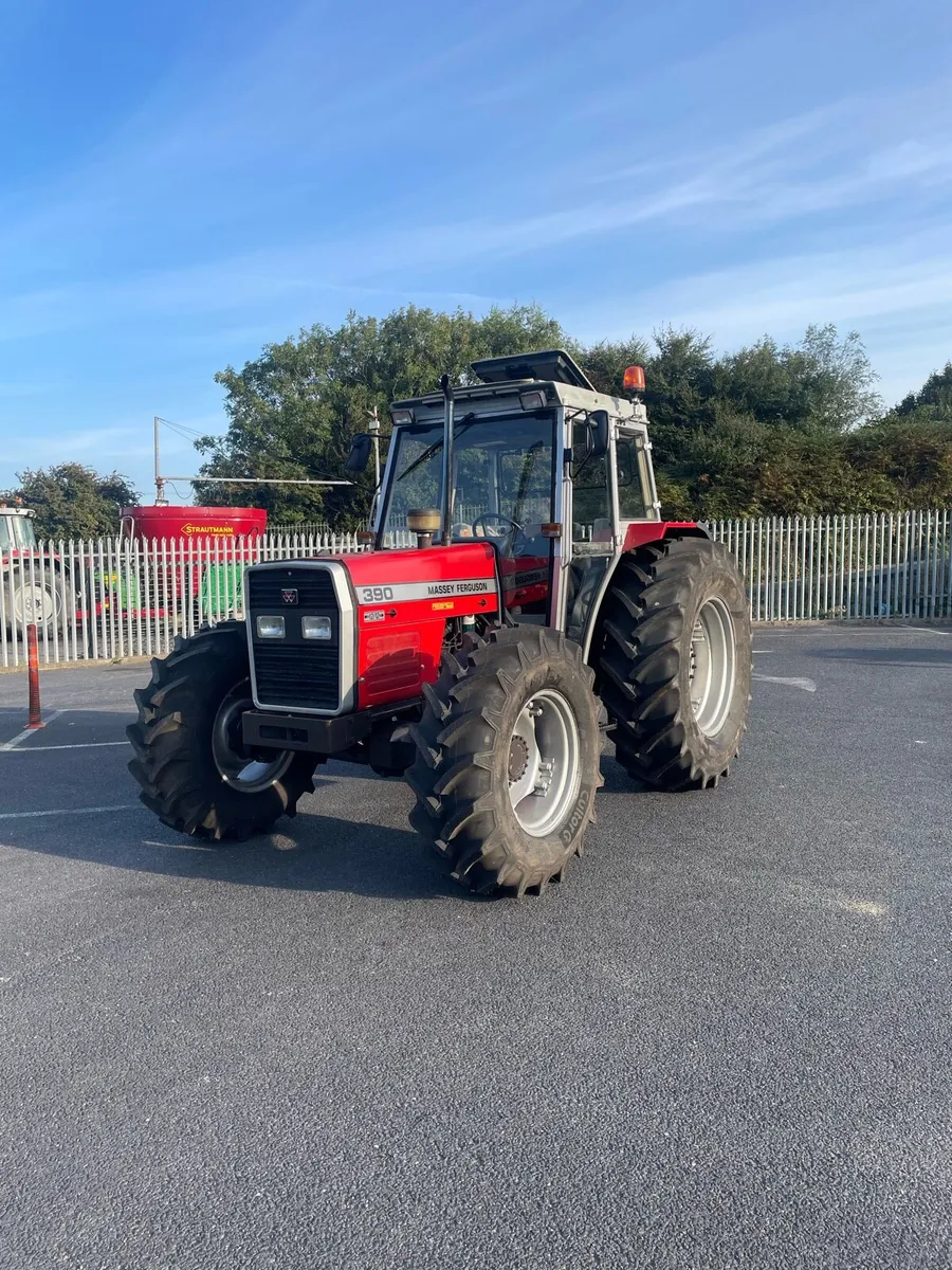 Massey Ferguson 390 - Image 1