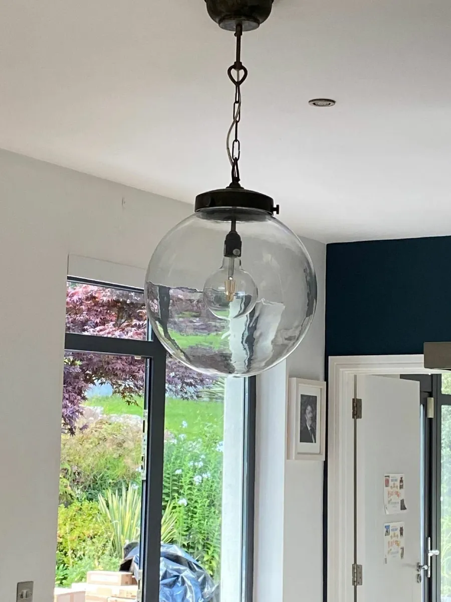 Glass Light fitting - Image 2