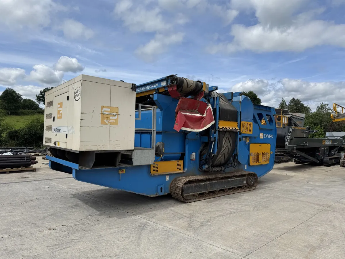 AST1500 Track Mounted Windsifter for sale. - Image 3