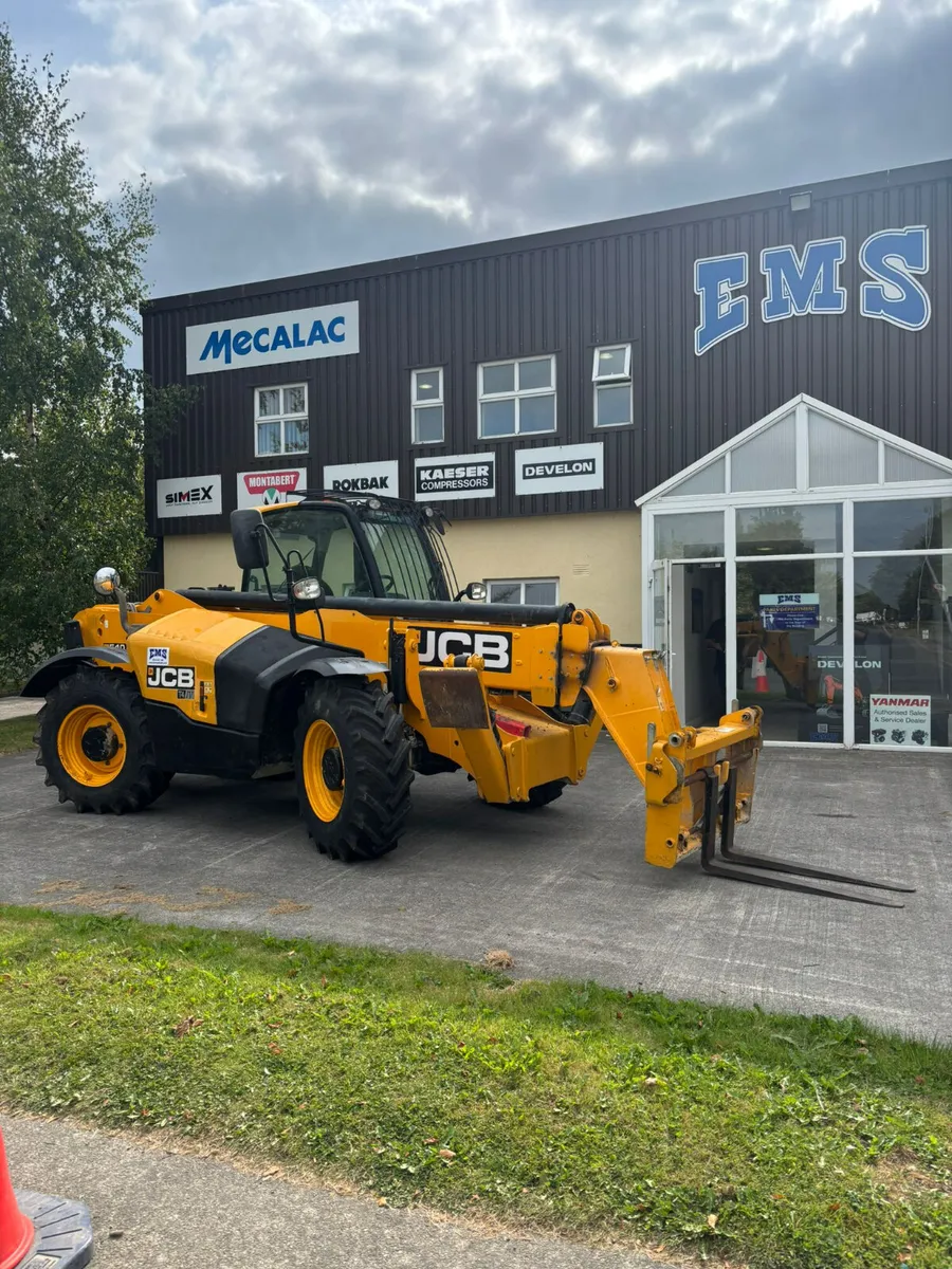 2017 JCB 540-140 HiViz - Image 2