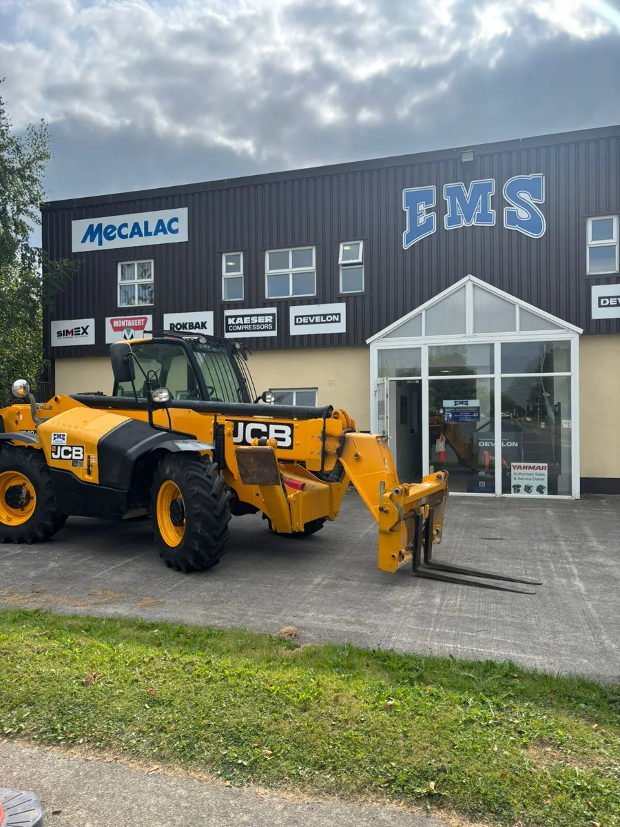 2017 JCB 540-140 HiViz - Image 1